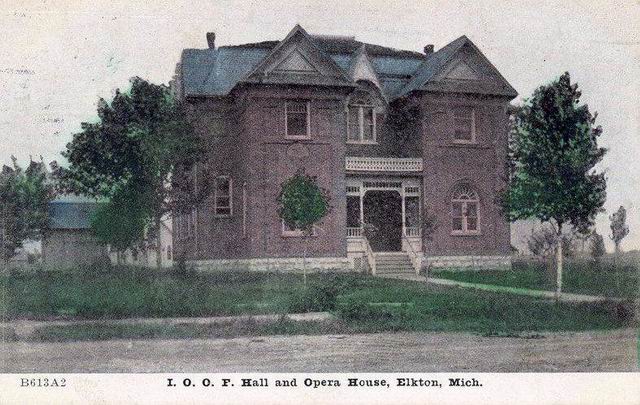 Elkton Opera House - 1909 From Paul